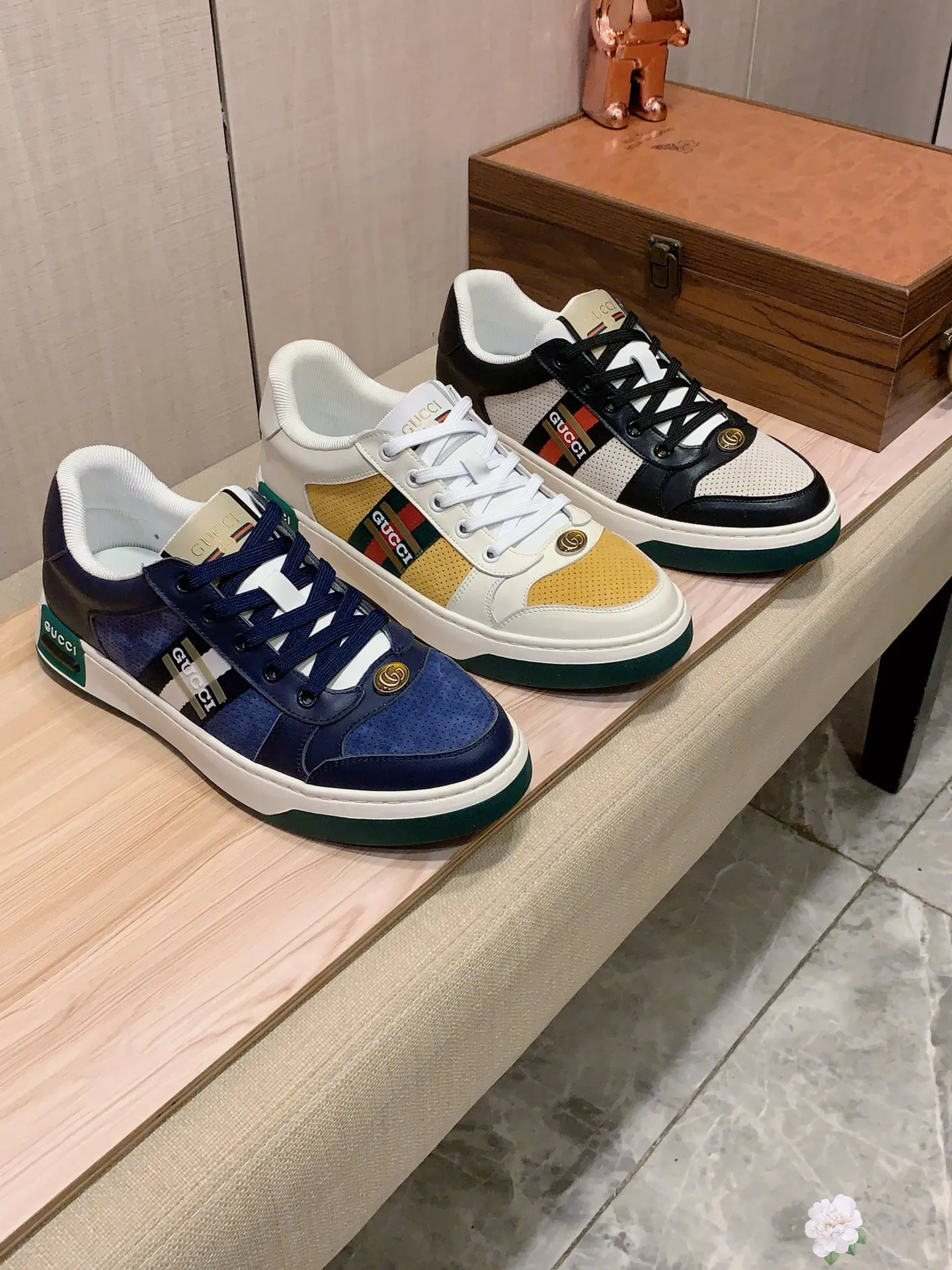 Men's Men's Shoes💰420💰💰🎩🎩[Lightning][Lightning] "Gucci*" The latest and most popular casual shoes, top brand [seduce] luxury ~ purchasing agency, top ~ quality. [Strong] The upper is made of imported breathable cowhide with fabric material ➕ Breathable sheepskin feet (•) and fine workmanship. The original stylish and stylish soft rubber wear-resistant and non-slip outsole is light and comfortable on the feet. The real thing looks better when photographed. 013: Size: 38-44, 3️⃣ colors selected